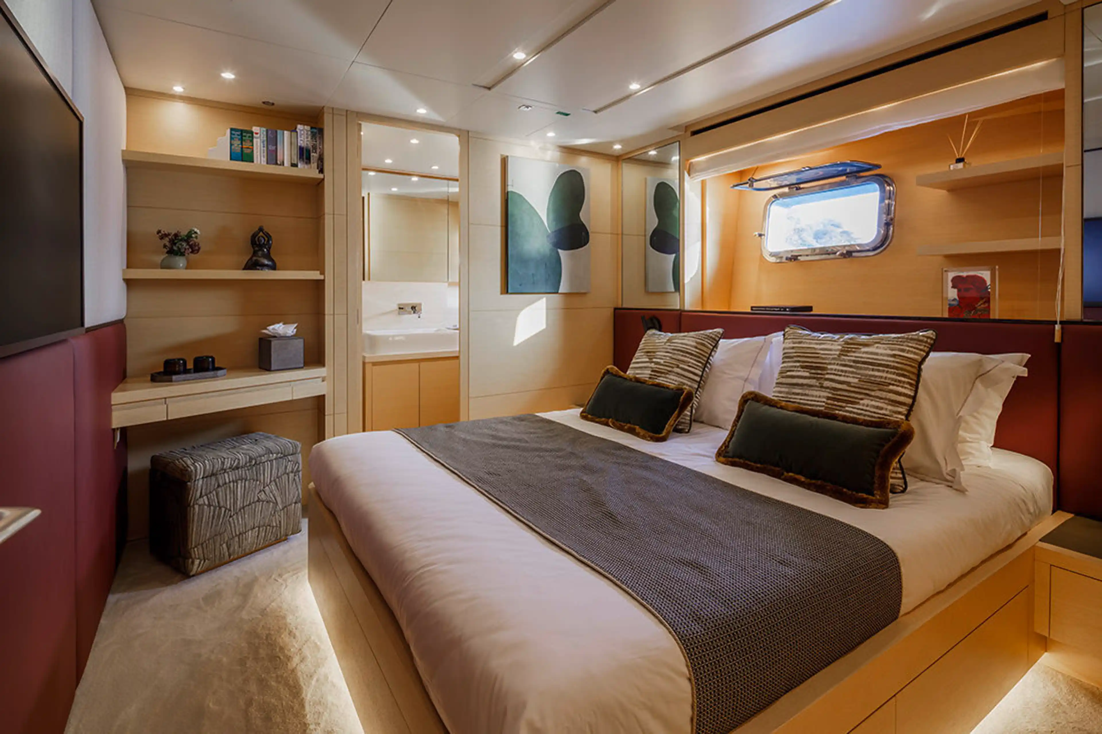 Super yacht VIP cabin